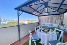 Appartement in Albufeira - ALBUFEIRA SKY LIGHT WITH POOL by HOMING