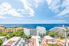 Appartement in Funchal - Lido Sunrise Apartment by Madeira Sun Travel