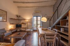 Appartement in Palermo - Santa Teresa Apartment with Terrace