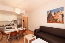 Appartement in Barcelona - OLA LIVING SAGRADA FAMILIA 5  ATTIC