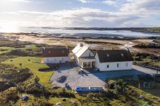 Huis in Ballyconneely - Doleen Quay House