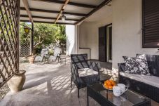 Appartement in Aci Castello - Ortensia Apartments - Casa Leti con Giardino