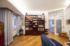Appartement in Rome stad - Trastevere 2 BR Cozy Apartment