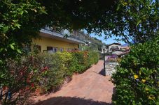 Appartement in Tremosine - Casa Elka Patio 3 Lake view