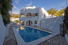 Villa in Alcocebre / Alcossebre - Villa with private swimming pool - ALCOSSEBRE