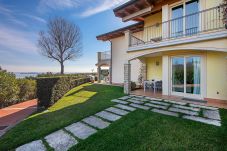 Appartement in Manerba del Garda - Montecolo Resort F2