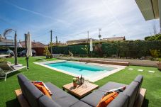 Villa in Cagnes-sur-Mer - VILLA COTE SUD VI4402 By Riviera Holiday Homes