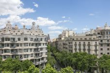 Appartement in Barcelona - OLA LIVING PASEO DE GRACIA 1