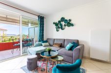 Appartement in Juan-les-Pins - Juan Flore II AP4408 By Riviera Holiday Homes