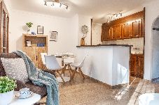 Appartement in L'Escala - Apt. Clover