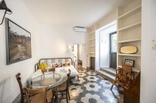 Appartement in Rome stad - Lovely Garden Apartment in Beautiful San Saba