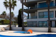 Appartement in Quarteira - #231 Modern and Pleasant w Pool, 260mts Beach