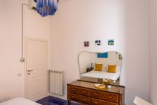 Appartement in Napoli - Piazza Miraglia - Apartment and Rooms 01