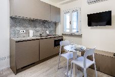 Appartement in Milano - Italianway - The B Village Superior - Apt 43