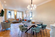 Appartement in Florence stad - Cozy apartment near  strozzi . Via della Spada