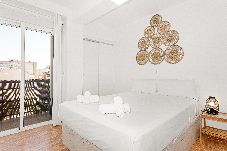 Appartement in Málaga stad - 2 bedroom flat with balcony in Malaga