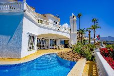 Villa in Nerja - Villa Costanera