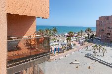 Appartement in Málaga stad - PACIFICO PLAYA - Modern apartment facing the sea i