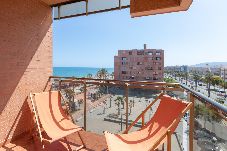 Appartement in Málaga stad - PACIFICO PLAYA - Modern apartment facing the sea i