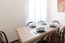 Appartement in Rome stad - Italianway - Barberini 3 Signum