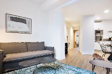 Appartement in Barcelona - Vale Suite 101- 2 bedroom flat with balcony and te