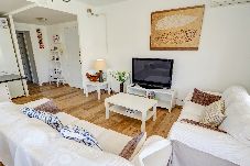 Appartement in Sitges - Clarimar Beach Apartment by Hello Homes Sitges