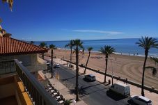 Apartments located next to the seafront of Peñiscola