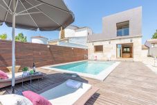 Villa in Empuriabrava - 0106-LLOBREGAT 15 A