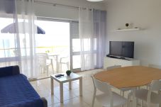 Apartment in Quarteira - T1 Praiamar 4E A/C FR.MAR GARAGEM