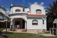 Villa in Ametlla de Mar - AME433