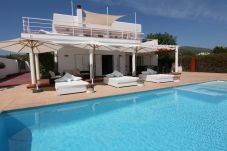 Villa in Sant Josep de Sa Talaia - VILLA MARA  close Playa den Bossa Beach