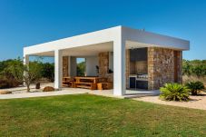 Villa in Santa Eulalia des Riu - VILLA COMETA - B