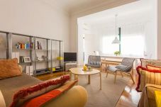 Apartment in Lisbon - Strawberry Fields   - 6 bedroom at Avenida