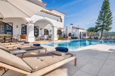 Villa in Marbella - 18024 - SUPERB VILLA NEAR BEACH WITH HEATED POOL*