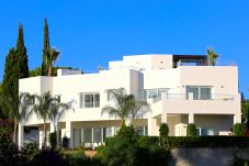 Villa in Marbella - 24550-EXQUISITE VILLA NEAR BEACH - HEATED POOL