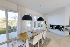 Villa in Marbella - 24550-EXQUISITE VILLA NEAR BEACH - HEATED POOL