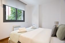 Apartment in Barcelona - (A2) Les Corts 1.4