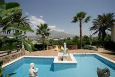 Villa in Marbella - UNIQUE LUXURIOUS AND PALACIAL VILLA