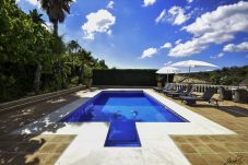 Villa in Marbella - 14177- Exquisite villa near beach! Heated pool*