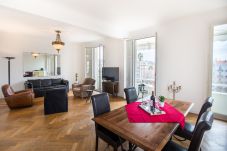 SEASONAL RENTAL IN THE CENTER OF NICE