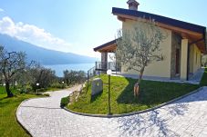 Apartment in Tremosine - Villa Vagne 2 Holideal Lake View Apartment