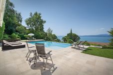 Villa in Torri del Benaco - Villa Sybille With Pool And Lake View