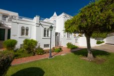 House in Nerja - Urb. Alhambra 3-2 - Eurosur