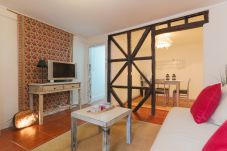 Pleasant living room in the heart of Lisbon | Short rental