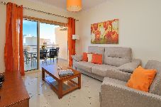 Apartment in Albufeira - Medronho, Vista Mar com Piscina a 5min Baixa Albuf