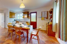 Ballybunion Holiday Cottage No. 27, Seaside Holiday Accommodation in Ballybunion, County Kerry