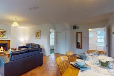 Ballybunion Holiday Cottage No. 27, Seaside Holiday Accommodation in Ballybunion, County Kerry