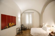 Apartment in Naples - Il Loggiato - Appartamento Sole 3 - CAV