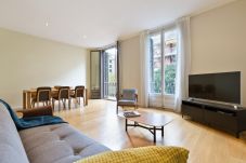 Apartment in Barcelona - (Z) Eixample City Center 2BR