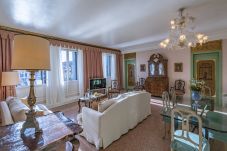 Apartment in Venice - Ca' Degli Specchi Grand Canal